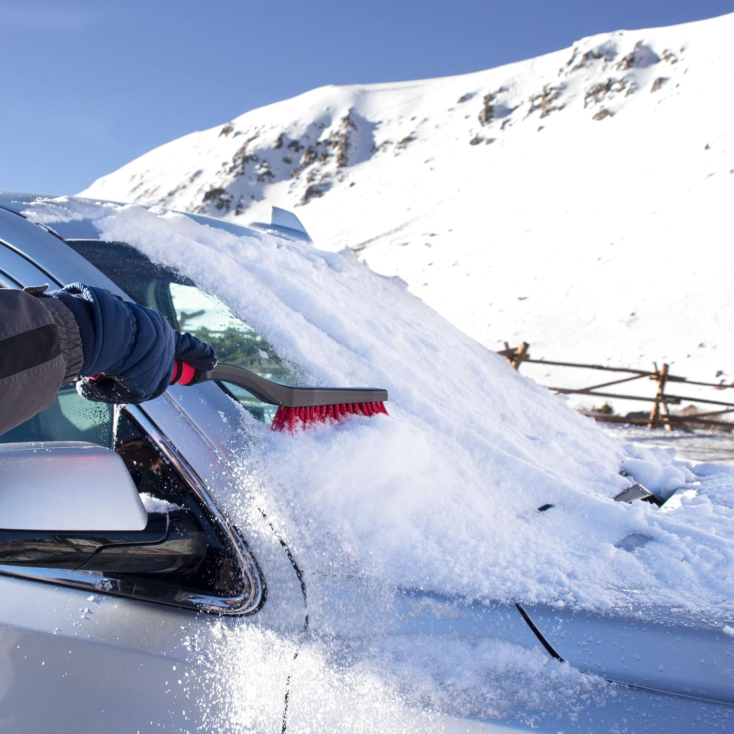 532 26 Inch Snow Brush with Ice Scraper for Cars, Trucks, SUVs, RVs, and More (Colors May Vary)